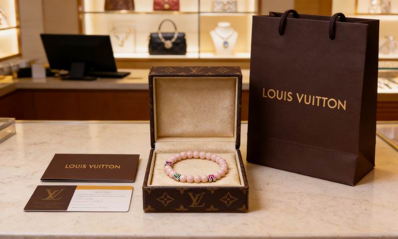 LV Bracelet 03yxs40